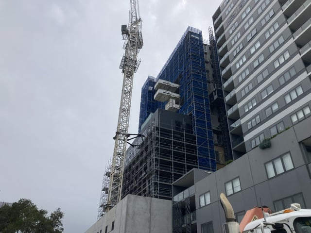 Macquarie Tower -